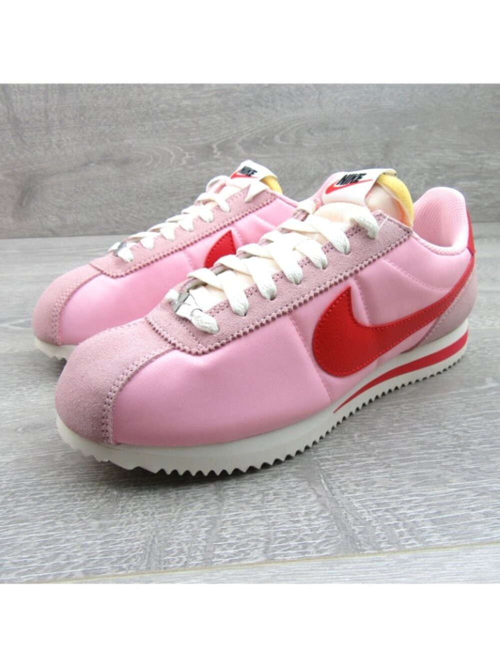 Nike Cortez TXT Valentine's Soft Pink Red Women's Size 8 Sneakers NEW - Picture 4 of 13